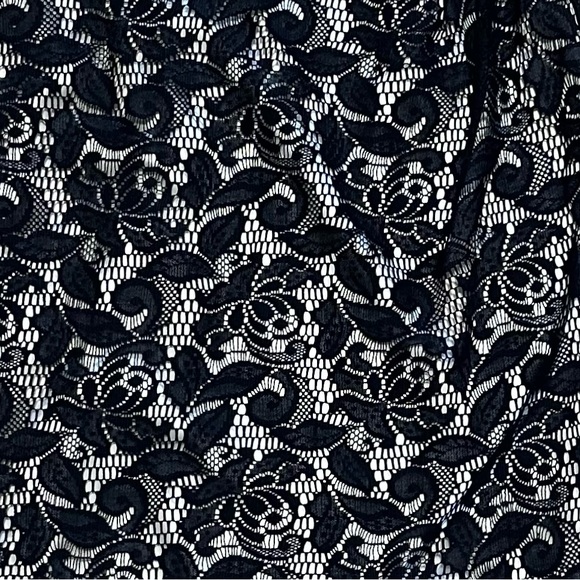 Antonio Milani Women’s Navy/White Floral Lace Maybelle Dress. Size 4. Like-New! - Picture 7 of 11